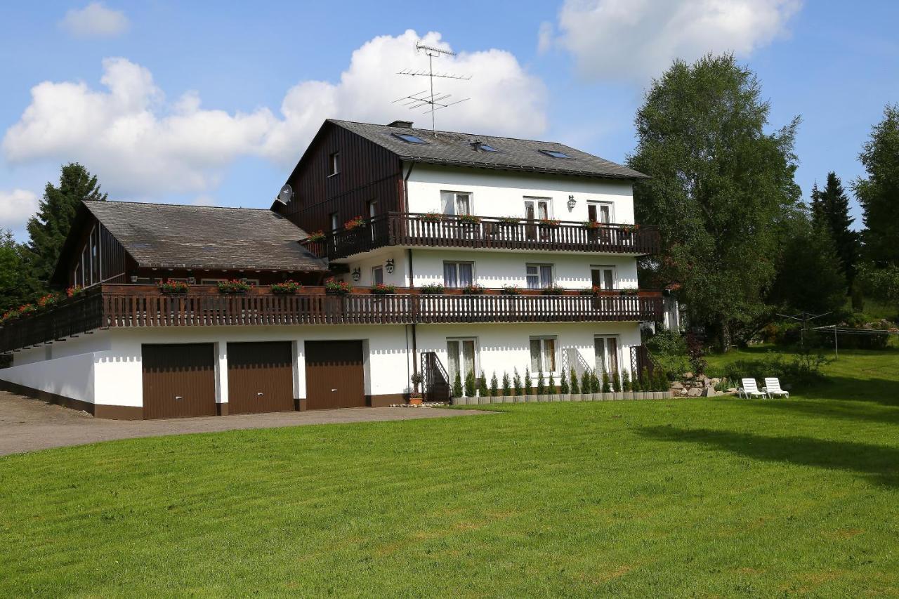 Landhotel Garni Schweizerhaus Schönwald Exterior foto